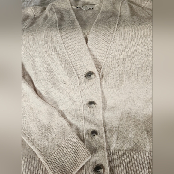 Vince Cream Cardigan 100% Cashmere Sweater with Cable-Knit Texture - Picture 2 of 7